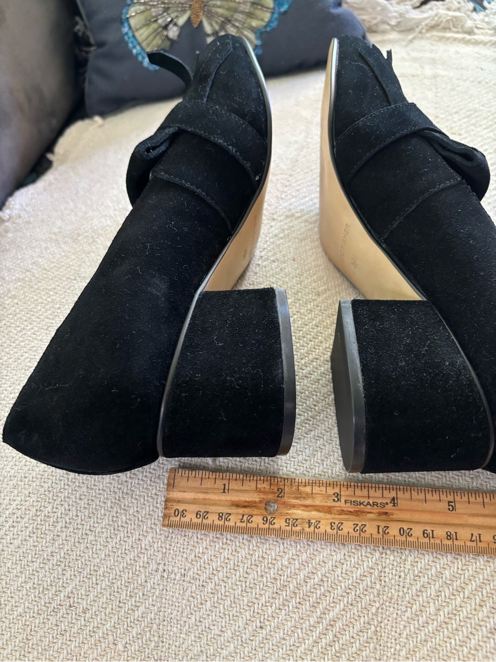 Mark Fisher Black Suede Block
Heel & Fringe Loafer Size 8.5 M - Picture 5 of 13